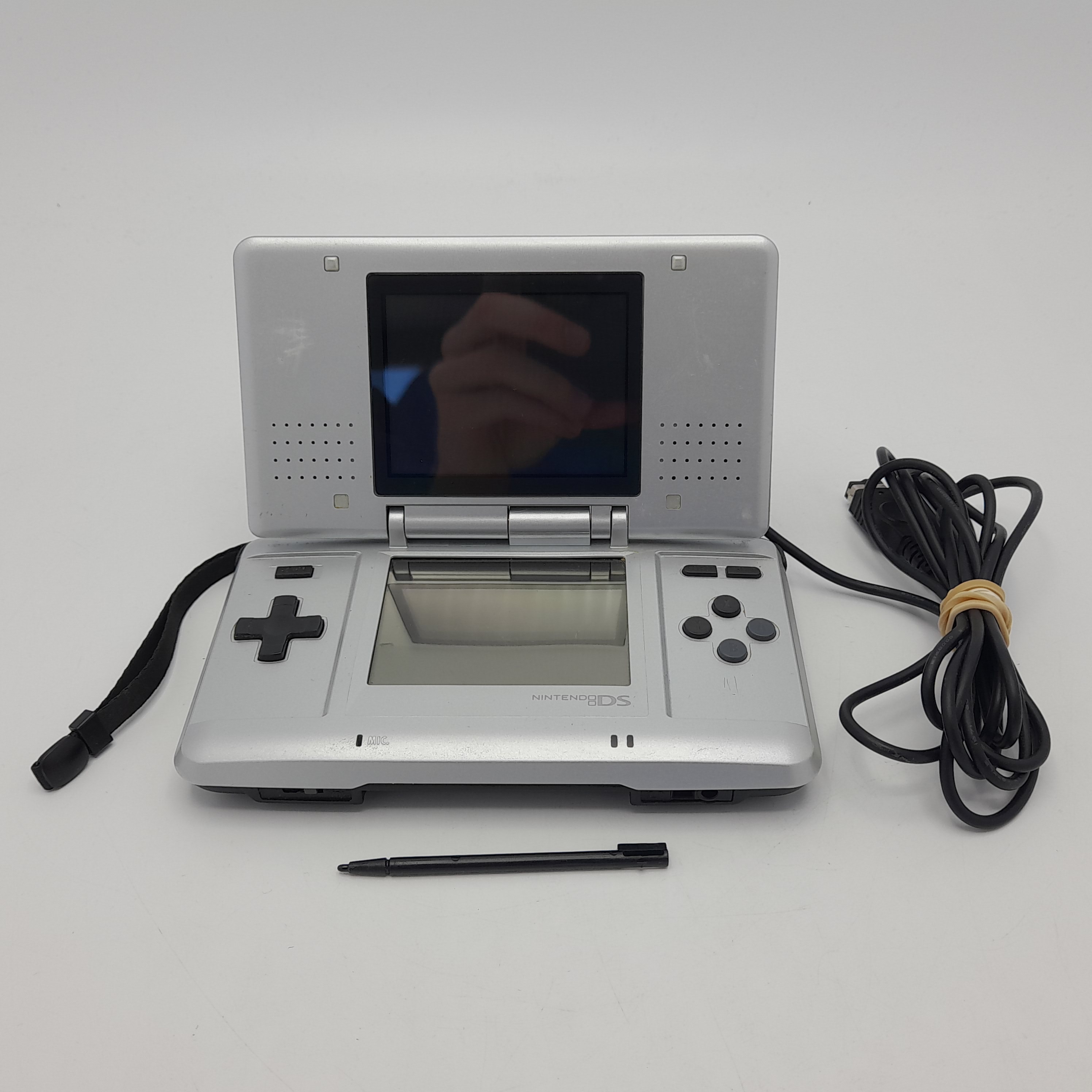 Foto van Nintendo DS Titanium - Nette Staat