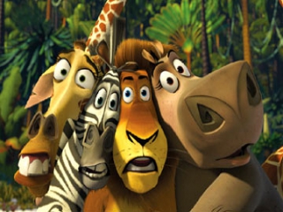 Jouez en tant que Melman, Marty, Gloria et Alex.