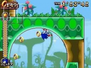 Sonic è veloce come sempre e affronterà ancora molti loopings.